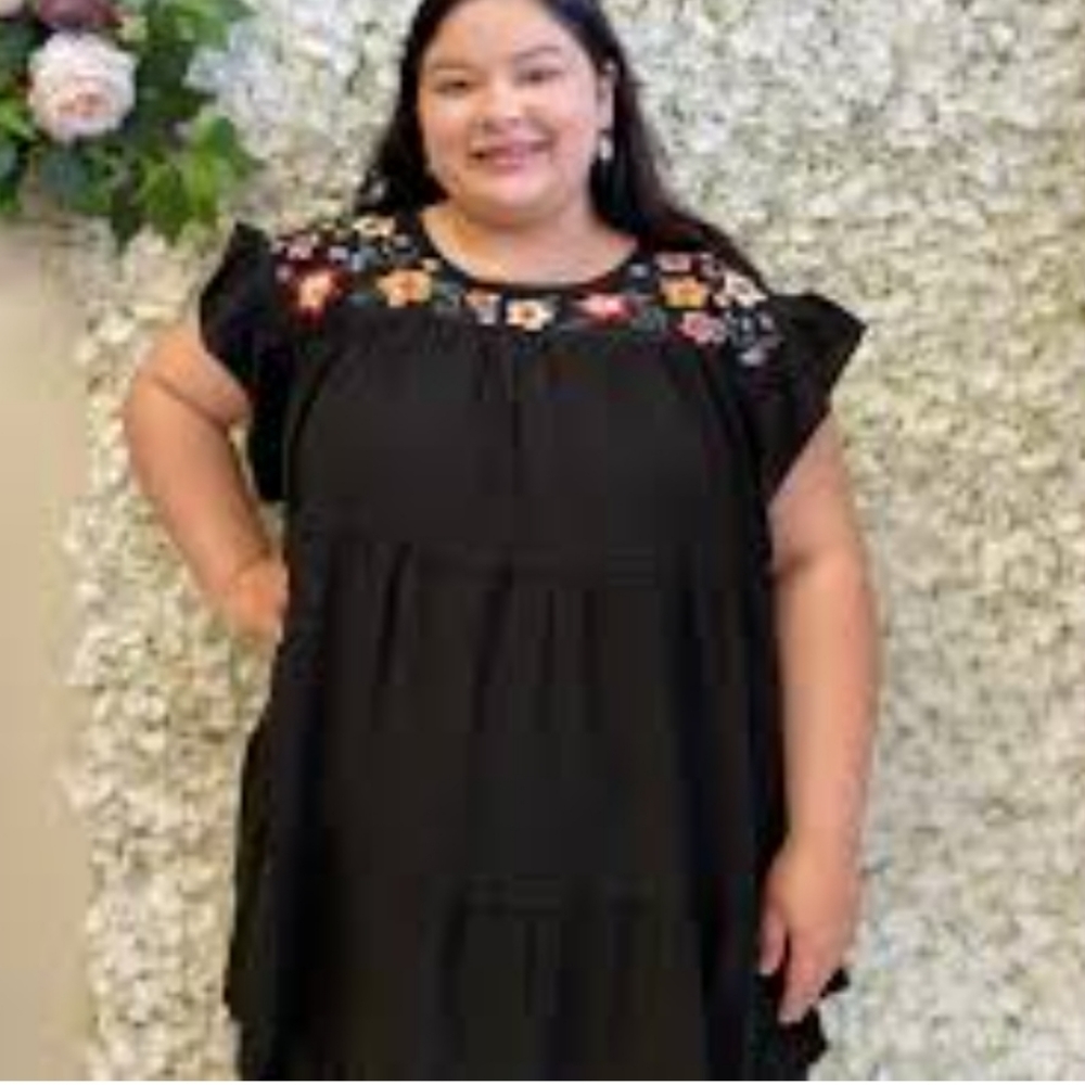 Oddy Black Floral Embroidered Babydoll Blouse